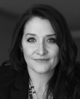 Christina Ballweg, Certified Pinnacle Business Guide