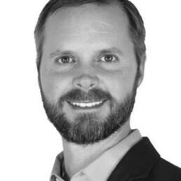 Ryan Giles, Certified Pinnacle Business Guide